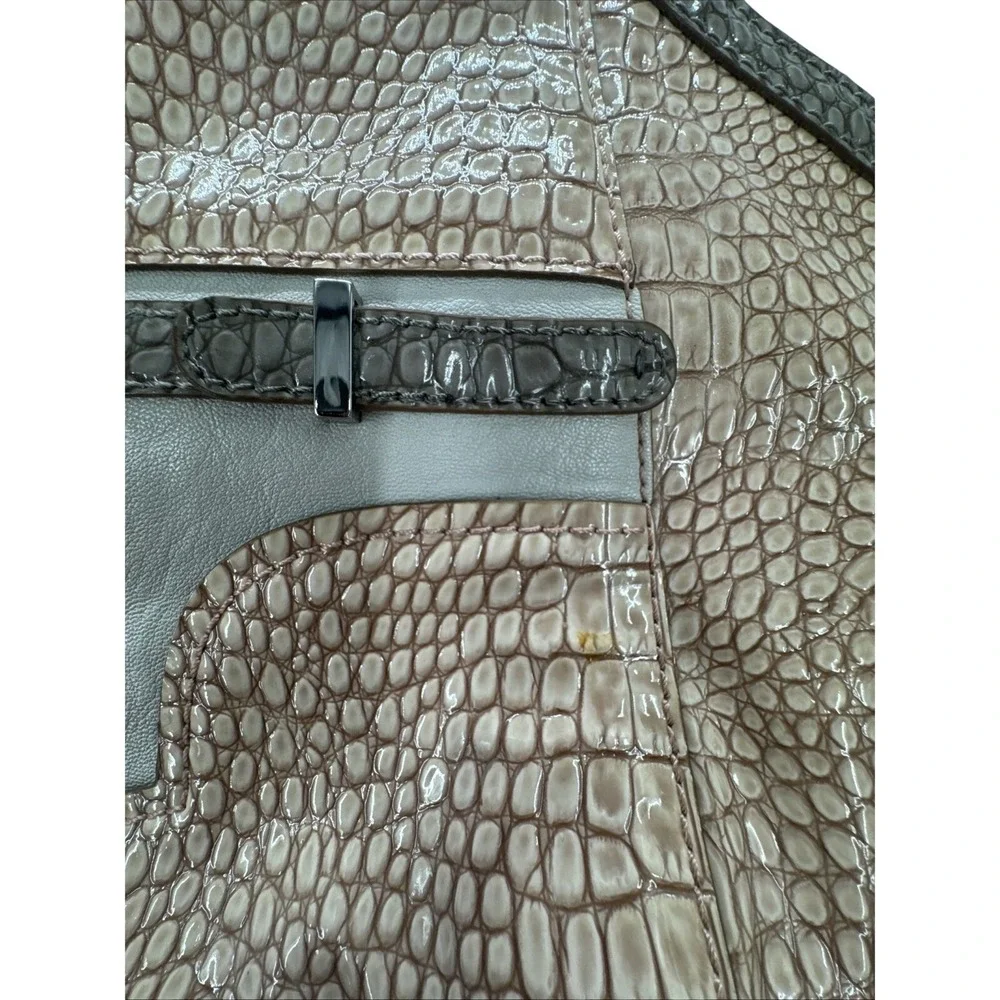 Guess Satchel‎ Handbag Taupe Croc Embossed Chain Strap Zipper Pocket